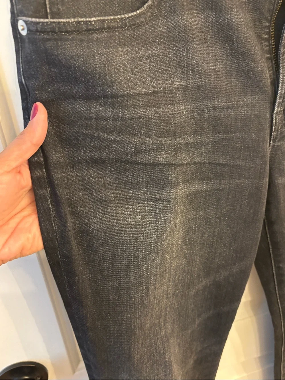 J. Crew Women's Straight Leg Jeans in Black